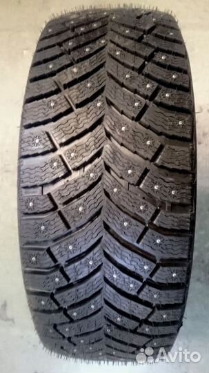 Michelin X-Ice North 4 235/50 R20 104T