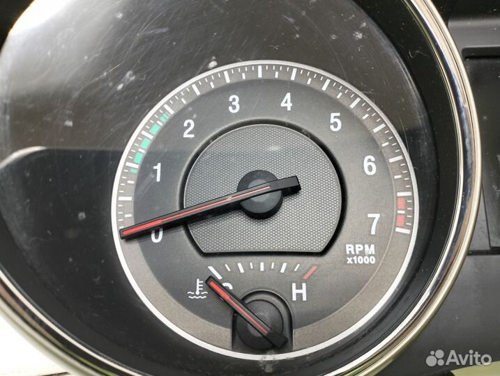 Панель приборов Grand Cherokee WK2