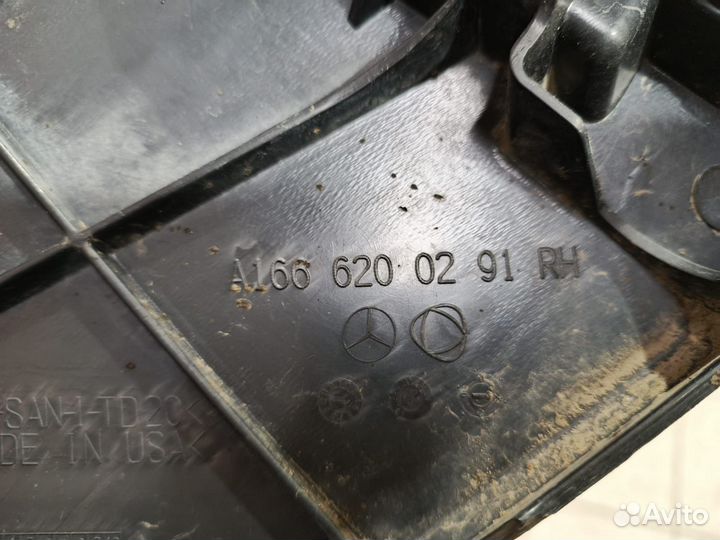 Кронштейн фары правый Mercedes-Benz GLE-Class 166