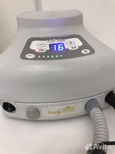 Аппарат для маникюра и педикюра с пылесосом