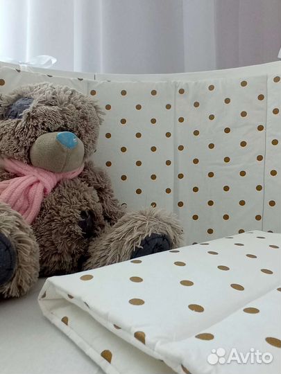 Бортики в кроватку новые