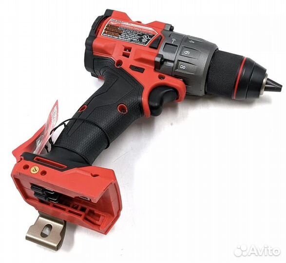 Дрель-шуруповёрт, винтоверт Milwaukee M18 3697-22