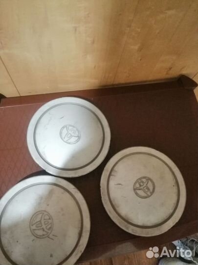 Заглушки на литые диски