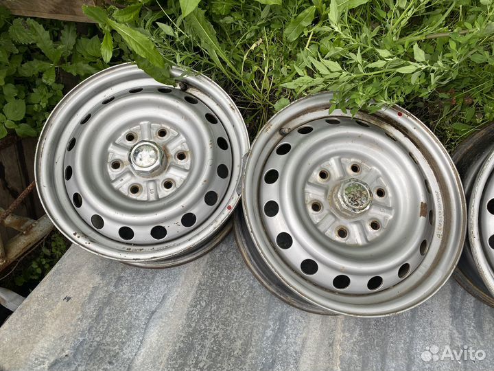 Диски штампованные на l200