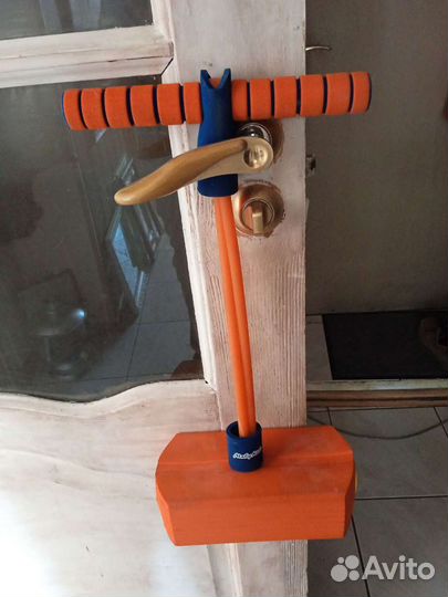 Игрушка прыгун- тренажёр