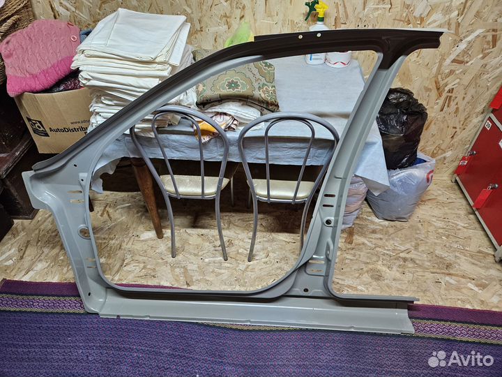 Боковина передняя правая для LADA