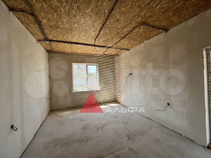 Дом 106 м² на участке 8 сот.