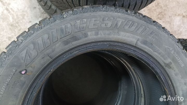 Bridgestone Ice Cruiser 7000 185/65 R15