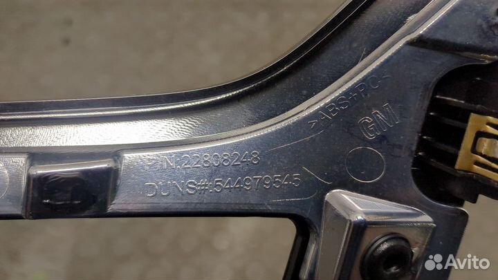 Панель управления магнитолой Cadillac Escalade 4, 2015