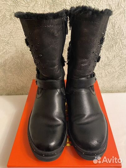 Ботинки на девочку