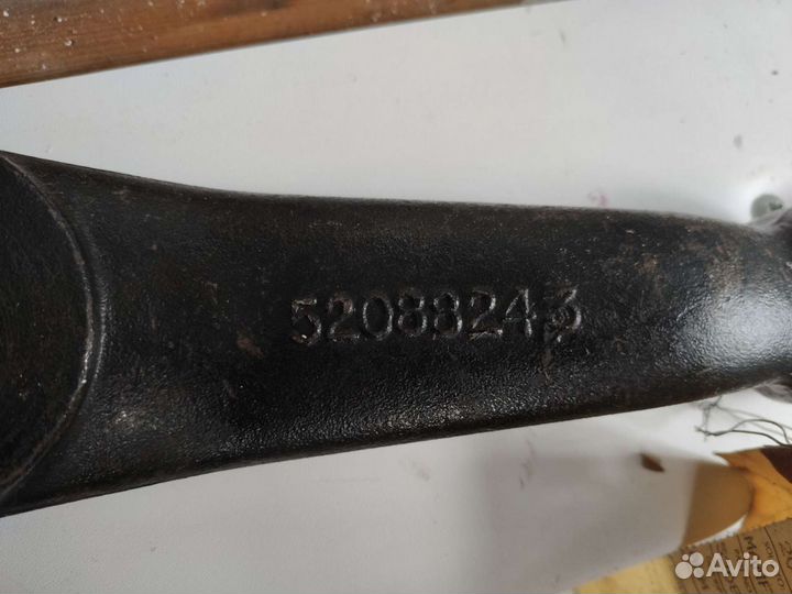 Рулевая сошка WJ 52088243