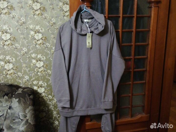 Спортивный костюм 48 размер