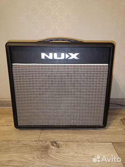 Комбоусилитель NUX