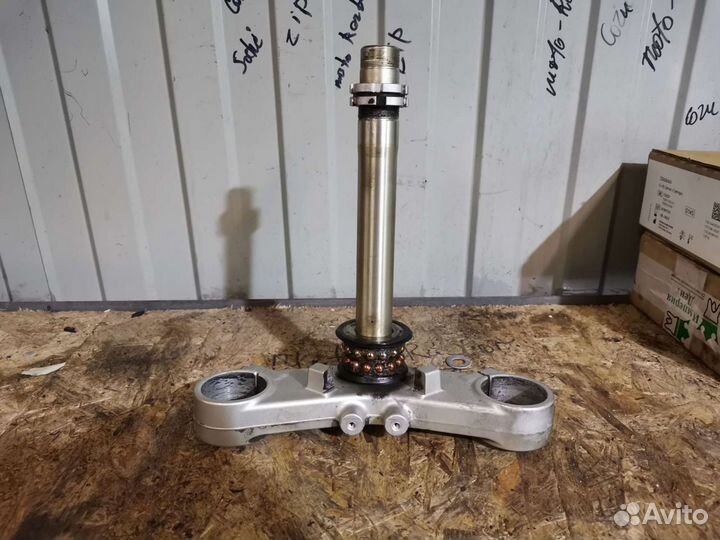 Yamaha Fjr1300 нижняя траверса 2006-22