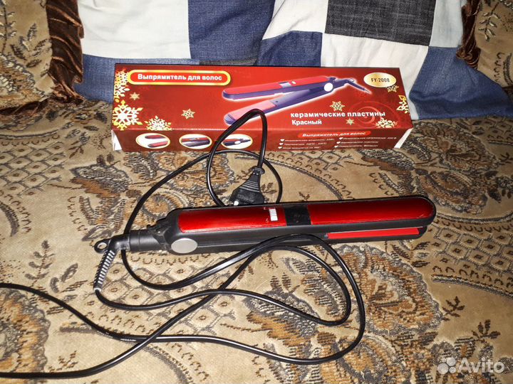 Выпрямитель для волос, фен