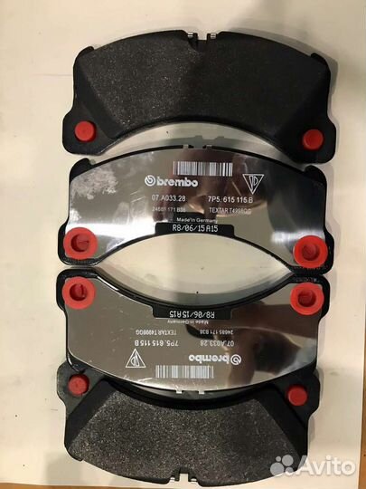 Колодки тормозные передние под серебристый суппорт