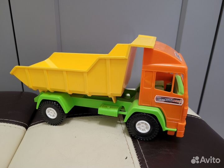 Детские машинки игрушки