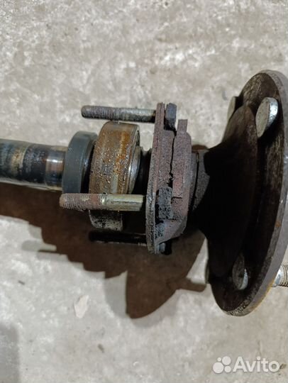 Полуось заднего моста niva chevrolet 2008