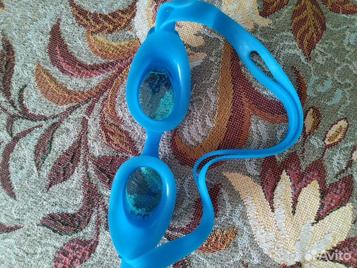 Очки для бассейна