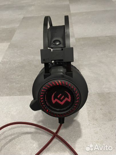 Игровые наушники Sven AP-U840MV LED-подсветка