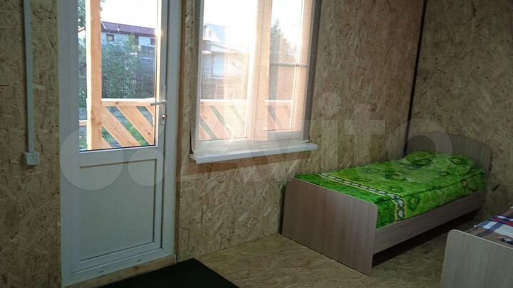 Дом 20 м² на участке 18 сот.