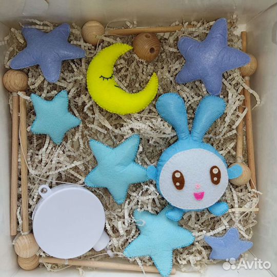 Новый мобиль в кроватку из фетра, ручная работа