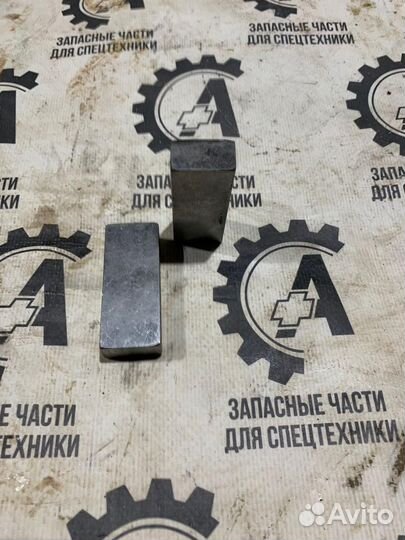 Шпонка дз95Б.04.033-1 на автогрейдер дз-98