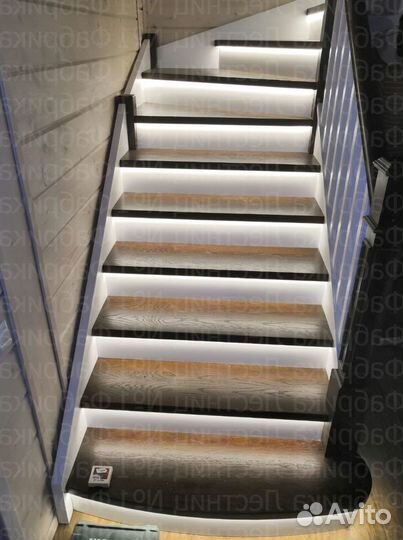 Лестница из массива дерева