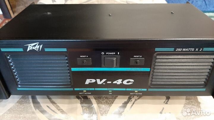 Усилитель мощности серии Professional Peavey PV-4C
