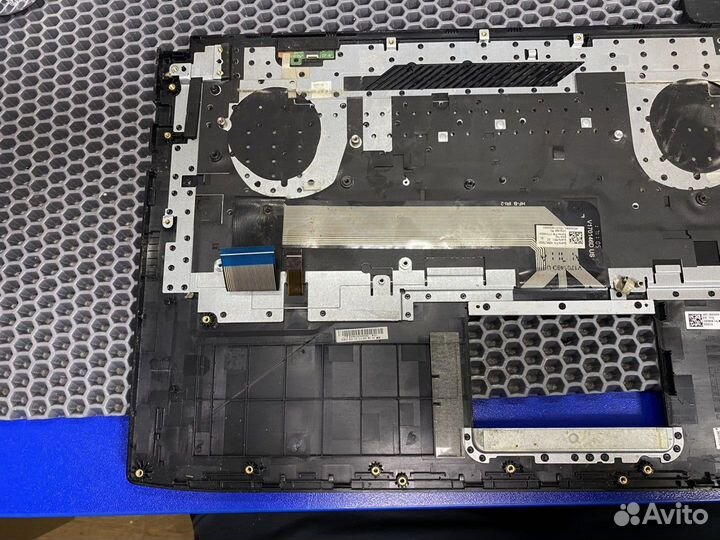 Топкейс Asus ROG Strix GL703VD