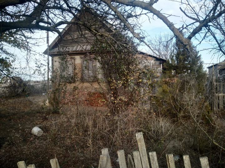 Дом 40 м² на участке 6 сот.