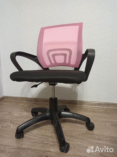 Компьютерное кресло