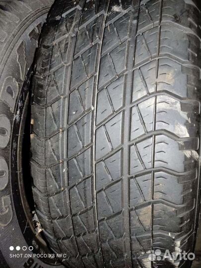 Goodyear Wrangler HP 215/60 R16