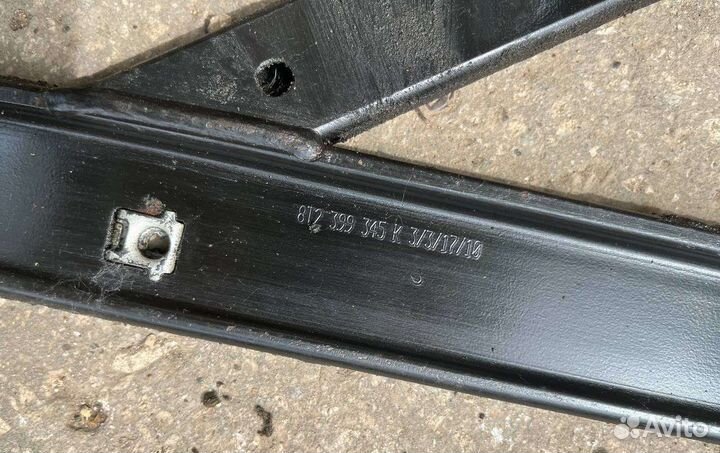 Балка подмоторная Audi A4 B8