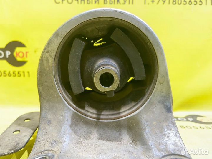 Подушка кпп Nissan Teana J31 VQ23DE 2007