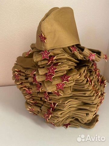 Военные пилотки на 9 мая