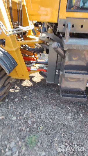 Экскаватор-погрузчик XCMG WZ30-25, 2023