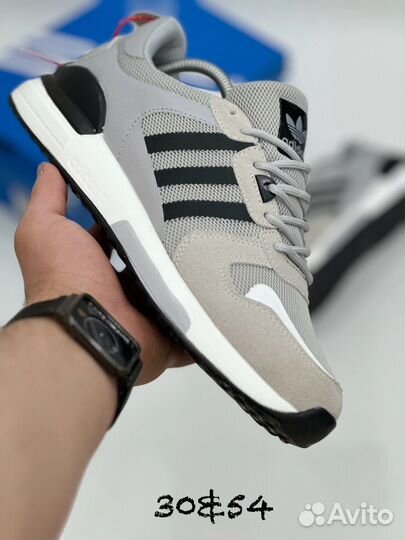 Кроссовки adidas zx 700 серый