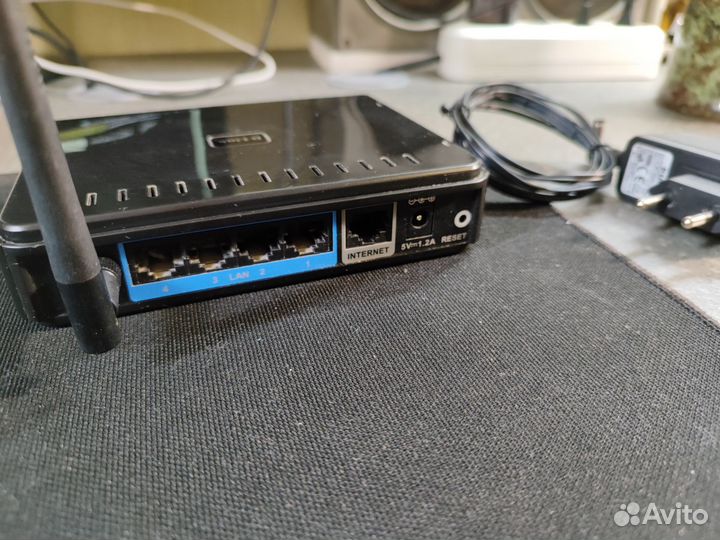 Роутер D-Link DIR-300