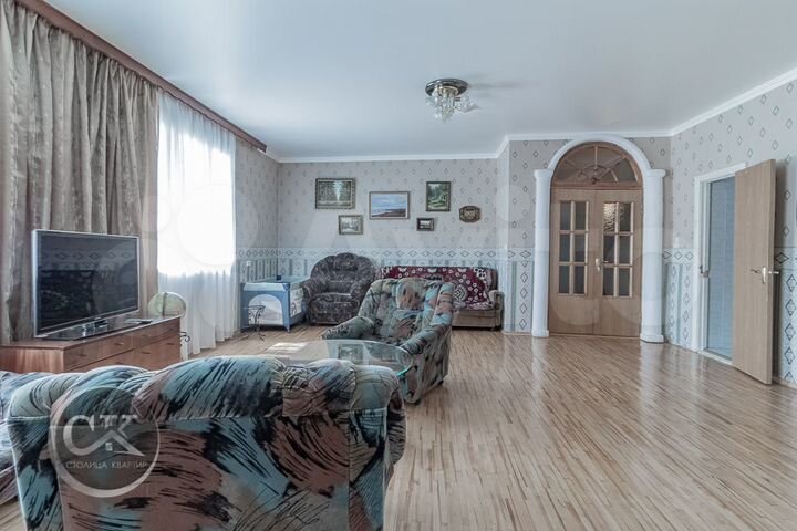 Дом 312 м² на участке 12 сот.