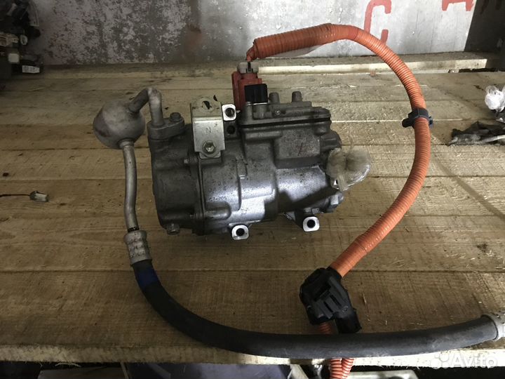 Компрессор кондиционера Lexus RX 450h