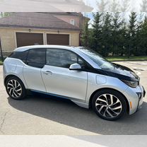 BMW i3 AT, 2014, 242 000 км, с пробегом, цена 1 400 000 руб.