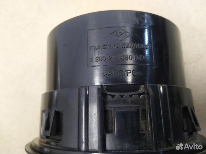 Дефлектор воздушный Logan 2005-2014