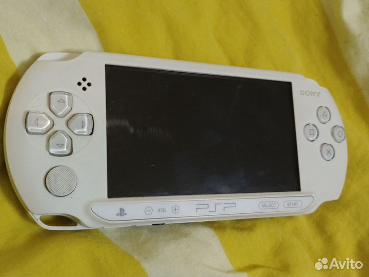 Sony PSP street прошита белая