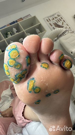 Модели на педикюр