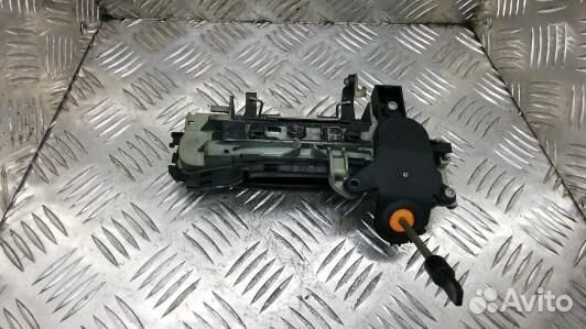 Ручка наружная передняя правая audi A4 B7 (91T11E4