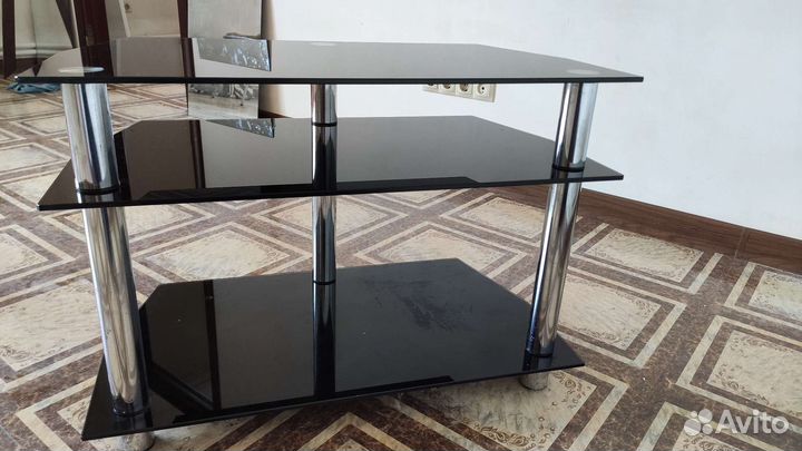 Тумба под телевизор