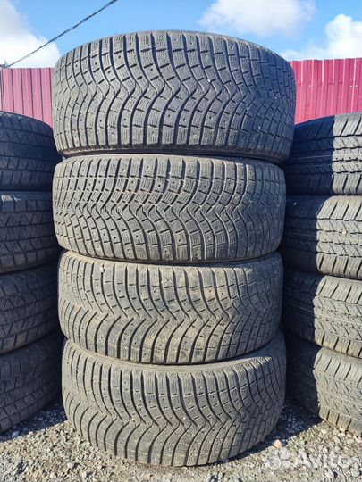 Michelin Latitude X-Ice North 2 275/45 R21