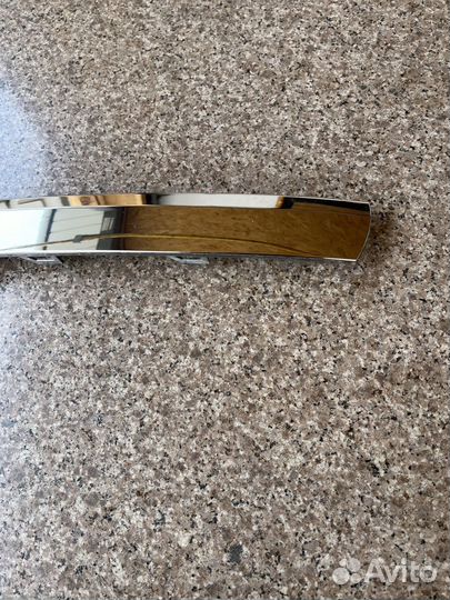 Молдинг бампера переднего правый LADA xray