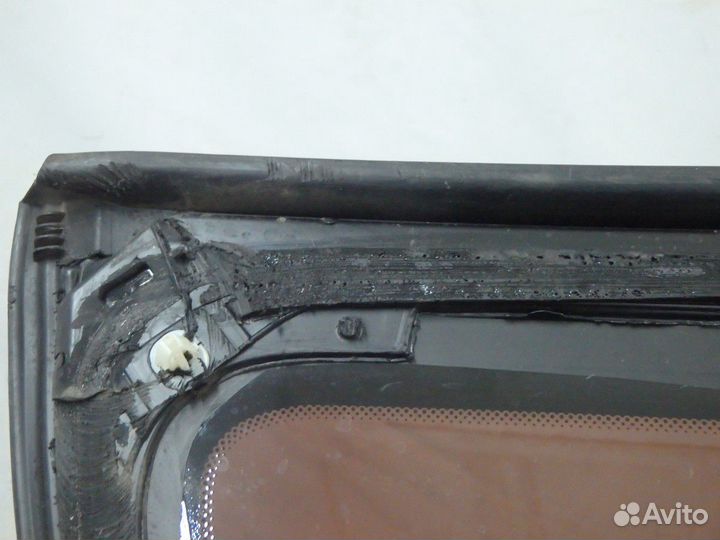 Стекло кузовное заднее правое (глухое) i30 ай 30;